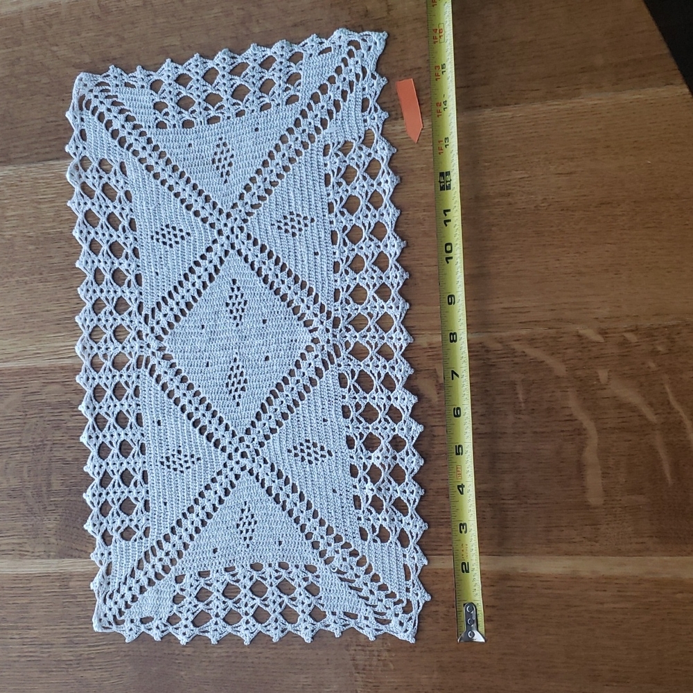 Handmade doili table decor 5